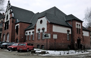 Das heutige Gebäude Werner-Voßdamm 54a, in dem sich früher das SA-Gefängnis befand. (Foto: Malte Lührs)